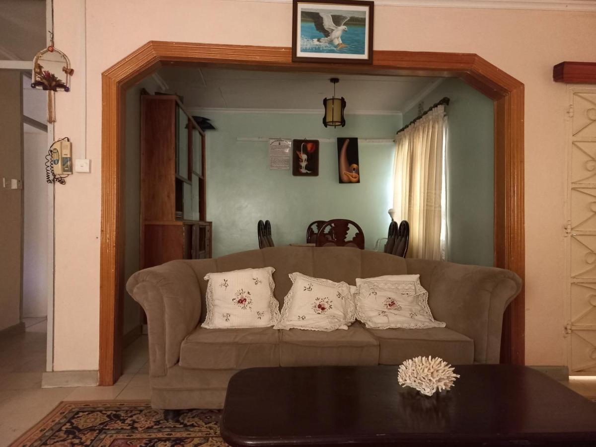 Kuniville Guest House Nyeri Exterior photo