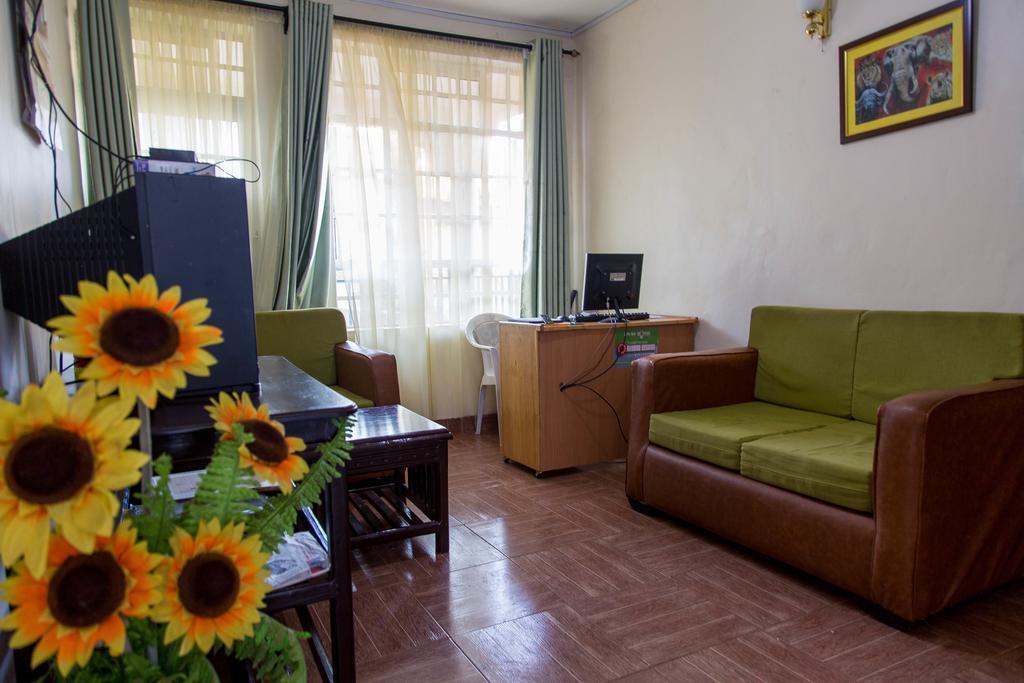 Kuniville Guest House Nyeri Exterior photo